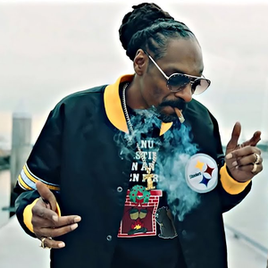 美丽母亲们的哀羞作者是谁写的
